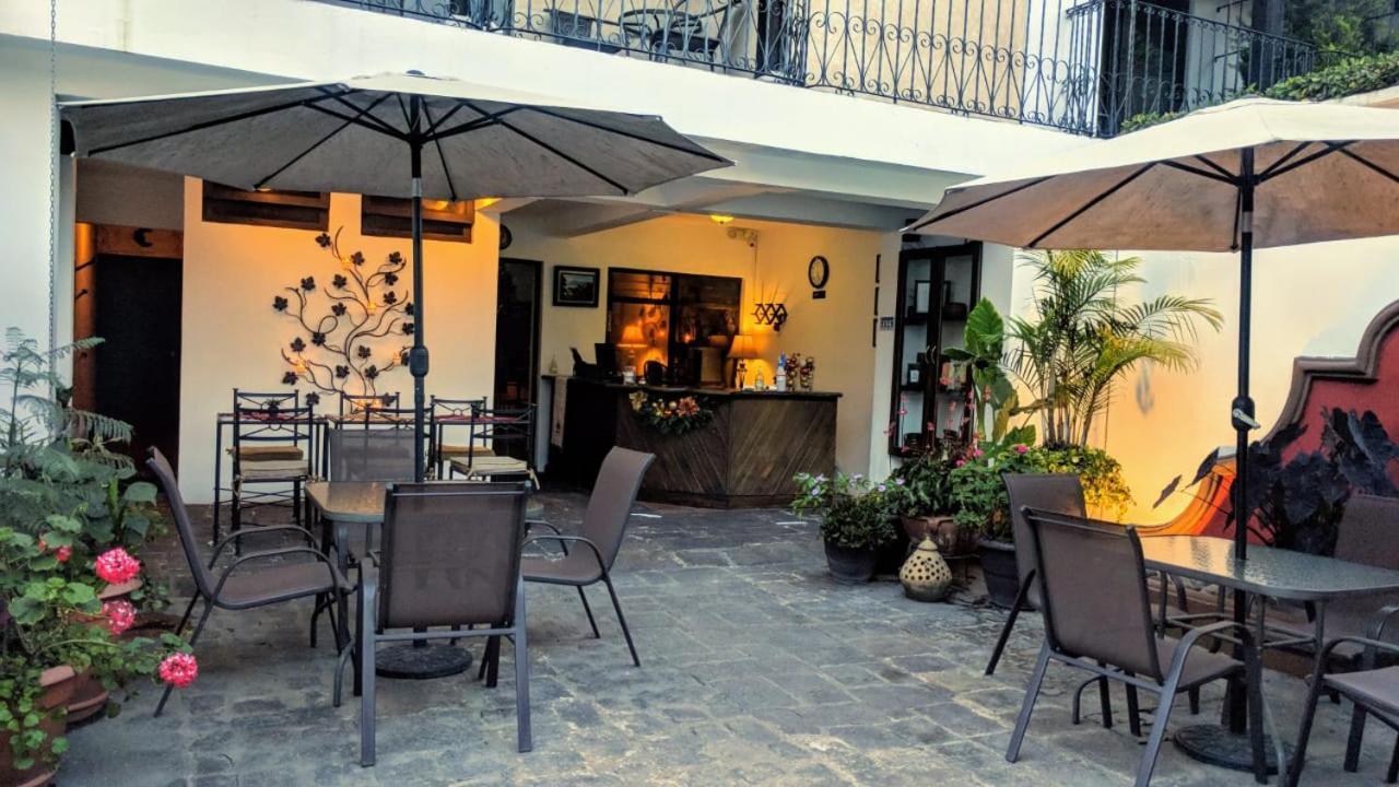 Hotel Posada De La Luna Antigua Екстериор снимка